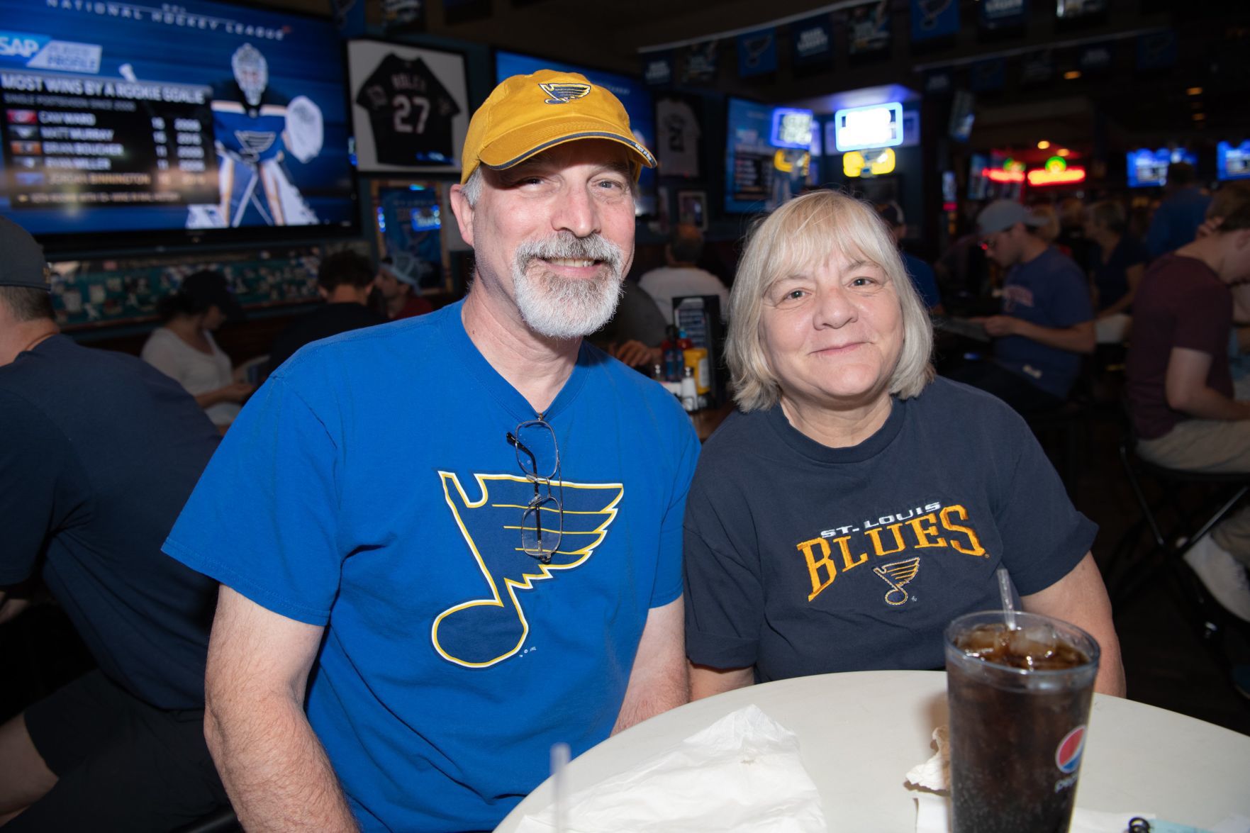 Blues fans watch Game 5 of Western Conference Finals at Syberg's on Dorsett